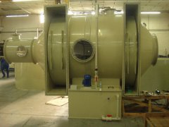 Lavador de gases horizontal, em fase final de construção.
