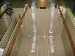 Detalhe da disposição interna dos acessórios.